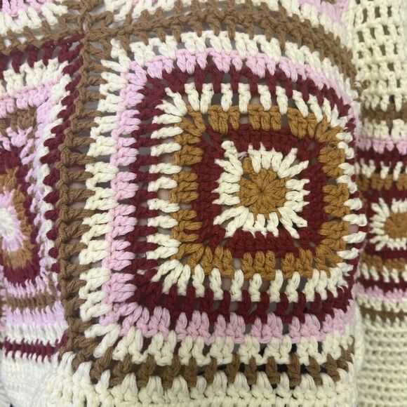 MINKPINK Norah Crochet Pattern Knit Sweater Cropped Crew Neck Large Cotton Blend - Picture 6 of 12